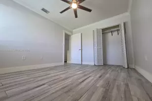 15037 Brighton Ln, Davie, FL 33331 - Photo 20