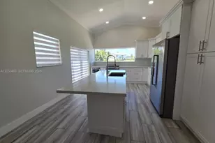15037 Brighton Ln, Davie, FL 33331 - Photo 24
