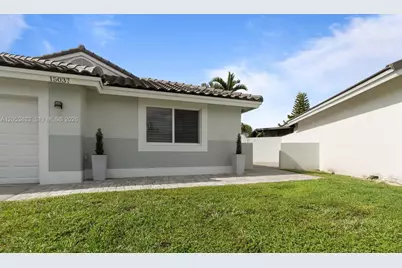 15037 Brighton Ln, Davie, FL 33331 - Photo 2