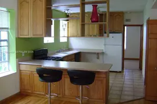 710 Pennsylvania Ave, Miami Beach, FL 33139 - Photo 4