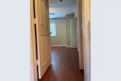 3558 Oleander Ter #3558, Riviera Beach, FL 33404 - Photo 8