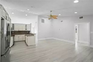 4040 NE 6th Ave, Deerfield Beach, FL 33064 - Photo 14