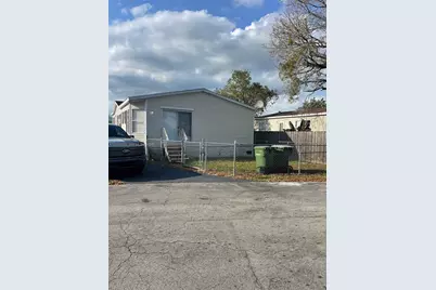 220 NE 12th Ave Lot 160, Homestead, FL 33030 - Photo 4