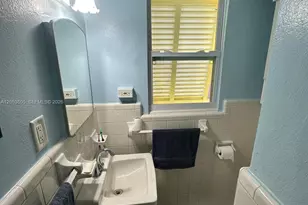 2 Kenmore Ln, Boynton Beach, FL 33435 - Photo 12