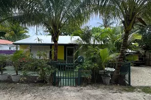 2 Kenmore Ln, Boynton Beach, FL 33435 - Photo 1