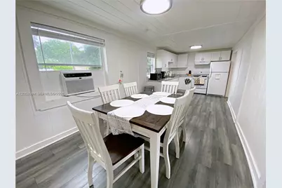 342 NW 7th Ave, Delray Beach, FL 33444 - Photo 2