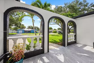 5049 SW 88th Ter, Cooper City, FL 33328 - Photo 22