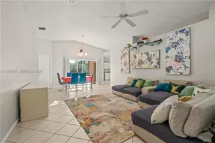 112 Caribe Ct, Greenacres, FL 33413 - Photo 2