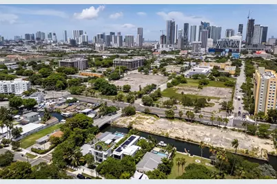 700 NW 7th Ave, Miami, FL 33136 - Photo 16