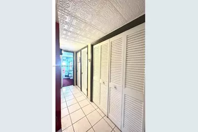 1811 Jefferson St #210, Hollywood, FL 33020 - Photo 8
