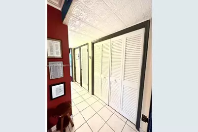 1811 Jefferson St #210, Hollywood, FL 33020 - Photo 8