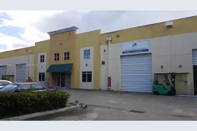 3241 NW 82 Avenue, Doral, FL 33122 - Photo 2