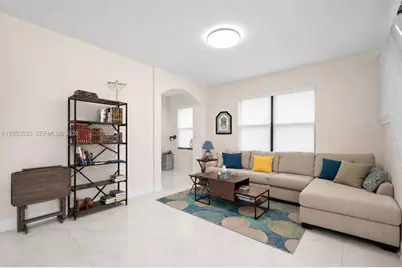 918 NE 191st St, Miami, FL 33179 - Photo 10