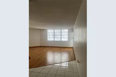 2750 NE 183rd St #807, Aventura, FL 33160 - Photo 4