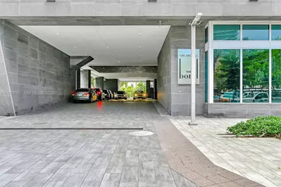 1080 Brickell Ave #3705, Miami, FL 33131 - Photo 32