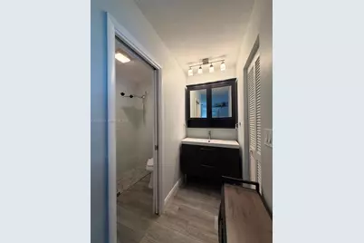 1490 Flamingo Ct, Pembroke Pines, FL 33026 - Photo 16