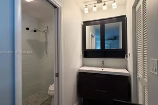 1490 Flamingo Ct, Pembroke Pines, FL 33026 - Photo 16