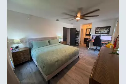 1490 Flamingo Ct, Pembroke Pines, FL 33026 - Photo 12