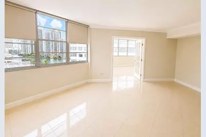 825 Brickell Bay Dr #1245, Miami, FL 33131 - Photo 10