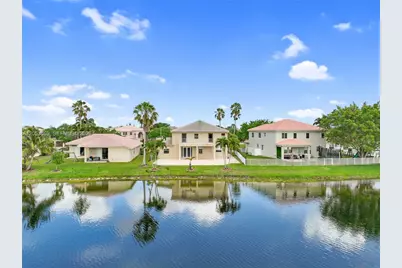 850 NW 168th Ave, Pembroke Pines, FL 33028 - Photo 44