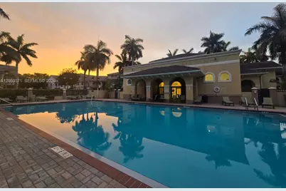 8936 W Flagler St #204, Miami, FL 33174 - Photo 14