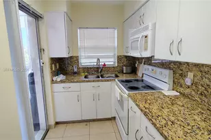 201 NE 14th Ave, Hallandale Beach, FL 33009 - Photo 2