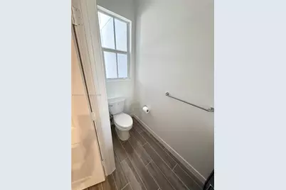 120 NE 13th Terrace #120, Homestead, FL 33033 - Photo 6