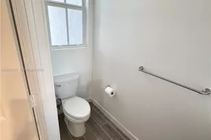 120 NE 13th Ter, Homestead, FL 33033 - Photo 6