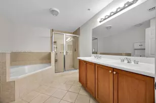 8390 SW 72nd Ave, Miami, FL 33143 - Photo 12