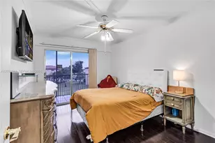 801 SW 133rd Terrace, Pembroke Pines, FL 33027 - Photo 12