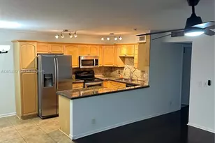 801 SW 133rd Terrace, Pembroke Pines, FL 33027 - Photo 8