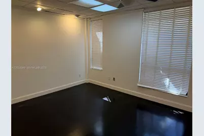 4627 Ponce De Leon Blvd, Coral Gables, FL 33146 - Photo 4