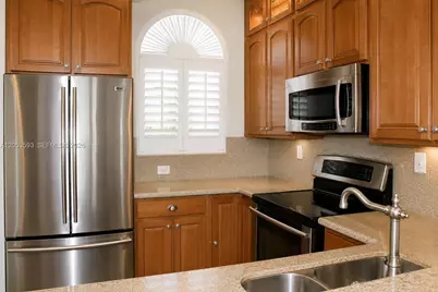 5173 SW 140th Ter, Miramar, FL 33027 - Photo 4