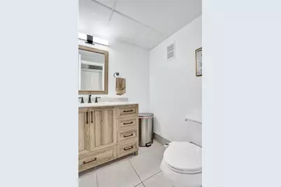 208 Greenbrier C #208, West Palm Beach, FL 33417 - Photo 24