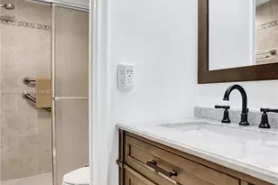 208 Greenbrier C, West Palm Beach, FL 33417 - Photo 34