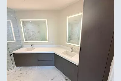 851 NE 1st Ave #2406, Miami, FL 33132 - Photo 20