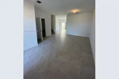 2634 SE 11th Ct #2634, Homestead, FL 33035 - Photo 4