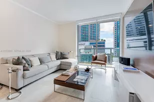 1060 Brickell Ave, Miami, FL 33131 - Photo 6