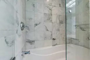 1060 Brickell Ave, Miami, FL 33131 - Photo 12