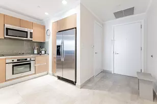 1060 Brickell Ave, Miami, FL 33131 - Photo 26