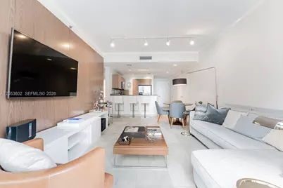 1060 Brickell Ave #1507, Miami, FL 33131 - Photo 2