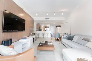 1060 Brickell Ave, Miami, FL 33131 - Photo 2
