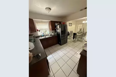 9341 NW 39th St, Sunrise, FL 33351 - Photo 8