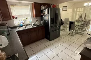 9341 NW 39th St, Sunrise, FL 33351 - Photo 8