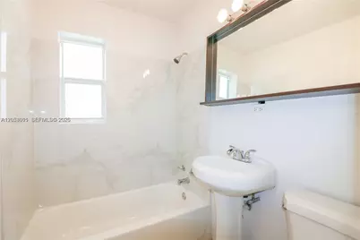 716 NE 8th St #4, Hallandale Beach, FL 33009 - Photo 6