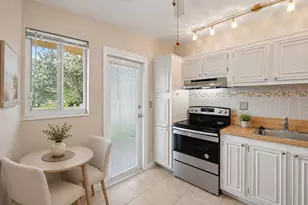 5950 Del Lago Cir, Sunrise, FL 33313 - Photo 32