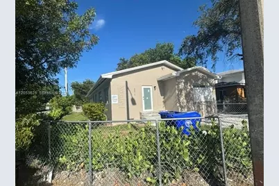 6875 NW 4th Ave #B, Miami, FL 33150 - Photo 8