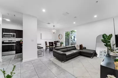 134 SE 28th Ter #10, Homestead, FL 33033 - Photo 8
