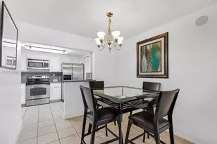 2625 Collins Ave, Miami Beach, FL 33140 - Photo 6