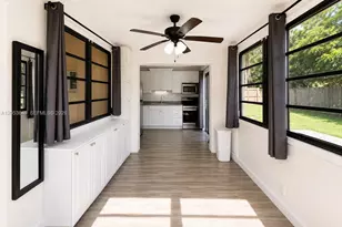 930 NE 23rd Ct, Pompano Beach, FL 33064 - Photo 8